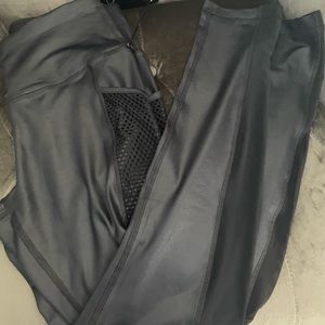 90 degrees, high waisted, black, workout pants, with side mesh pockets. Size L